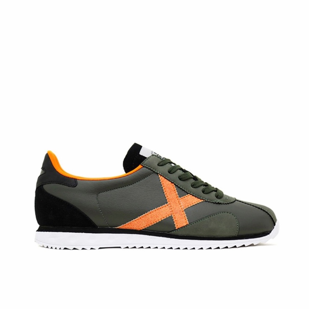 NWT Munich European sneakers. No box. Sz 36(US 6).